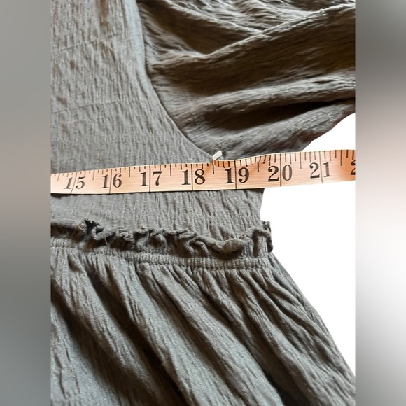 Free People Beyond Obsessed Shorts Romper Size Medium Pewter Gray - Picture 7 of 9